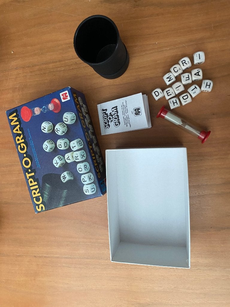 Gezelschapsspellen, Familiespellen, ..., Een of twee spelers, Ophalen, Zo goed als nieuw, 999 games