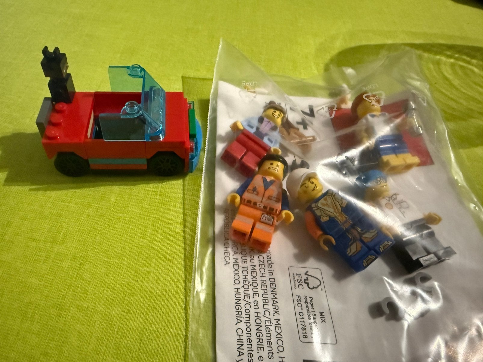 LEGO Minifig + Car, Lego, Ophalen of Verzenden, Minifiguur, Inclusief minifiguren