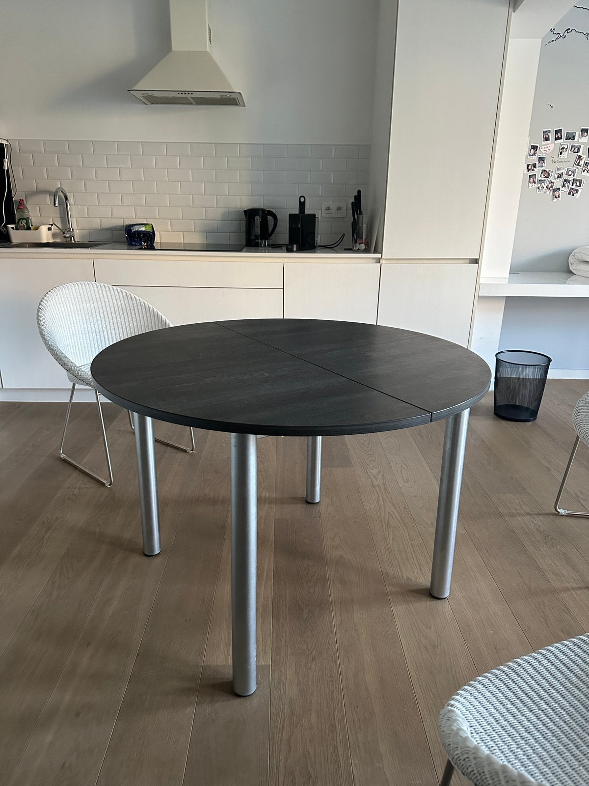 Uitschuifbare ronde/ovale eettafel – 110 tot 150 cm, Huis en Inrichting, Ophalen, Zo goed als nieuw, Ovaal
