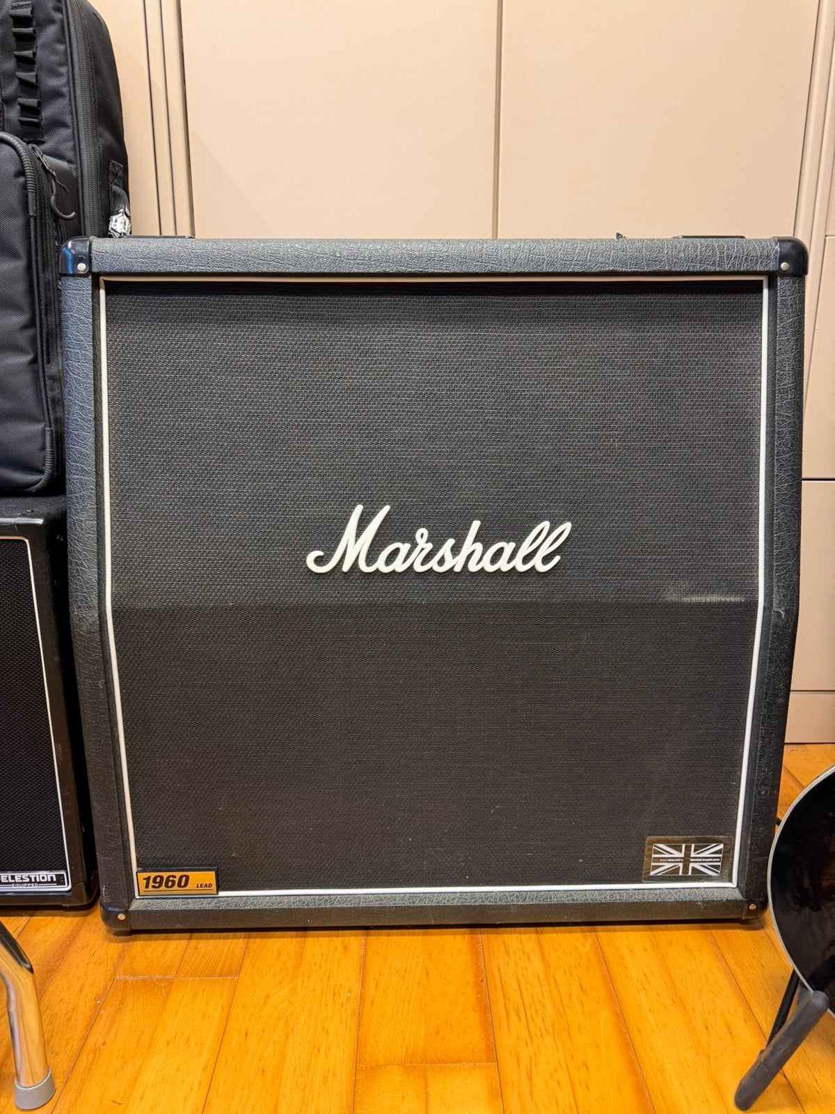 Marshall 1960A - 412 slanted cabinet, Muziek en Instrumenten, Ophalen, Gebruikt, Gitaar, 100 watt of meer