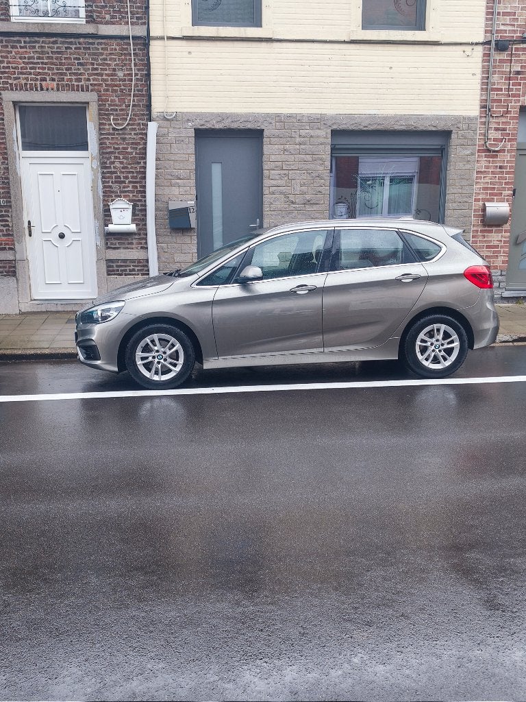 Bmw active tourer, Autos, BMW, Argent ou Gris, Achat, Euro 6, Boîte manuelle