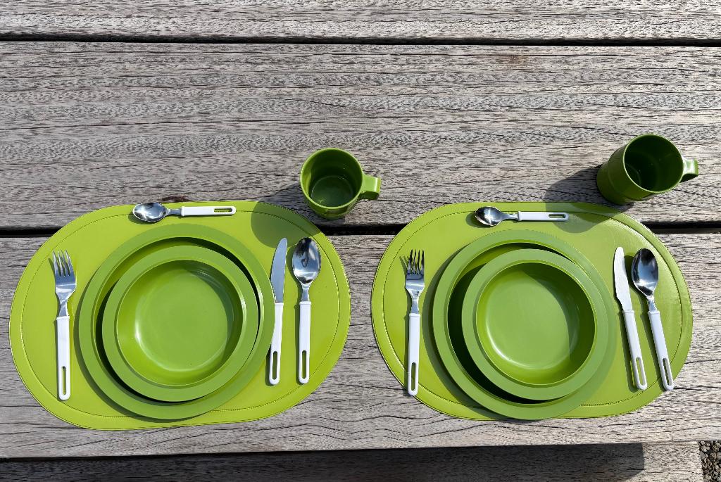 Kampeermateriaal / Camping / Servies, Caravans en Kamperen, Ophalen, Gebruikt