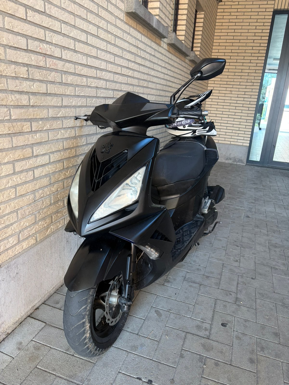Te koop peugeot speedfighter 3 a klasse, Enlèvement, Comme neuf
