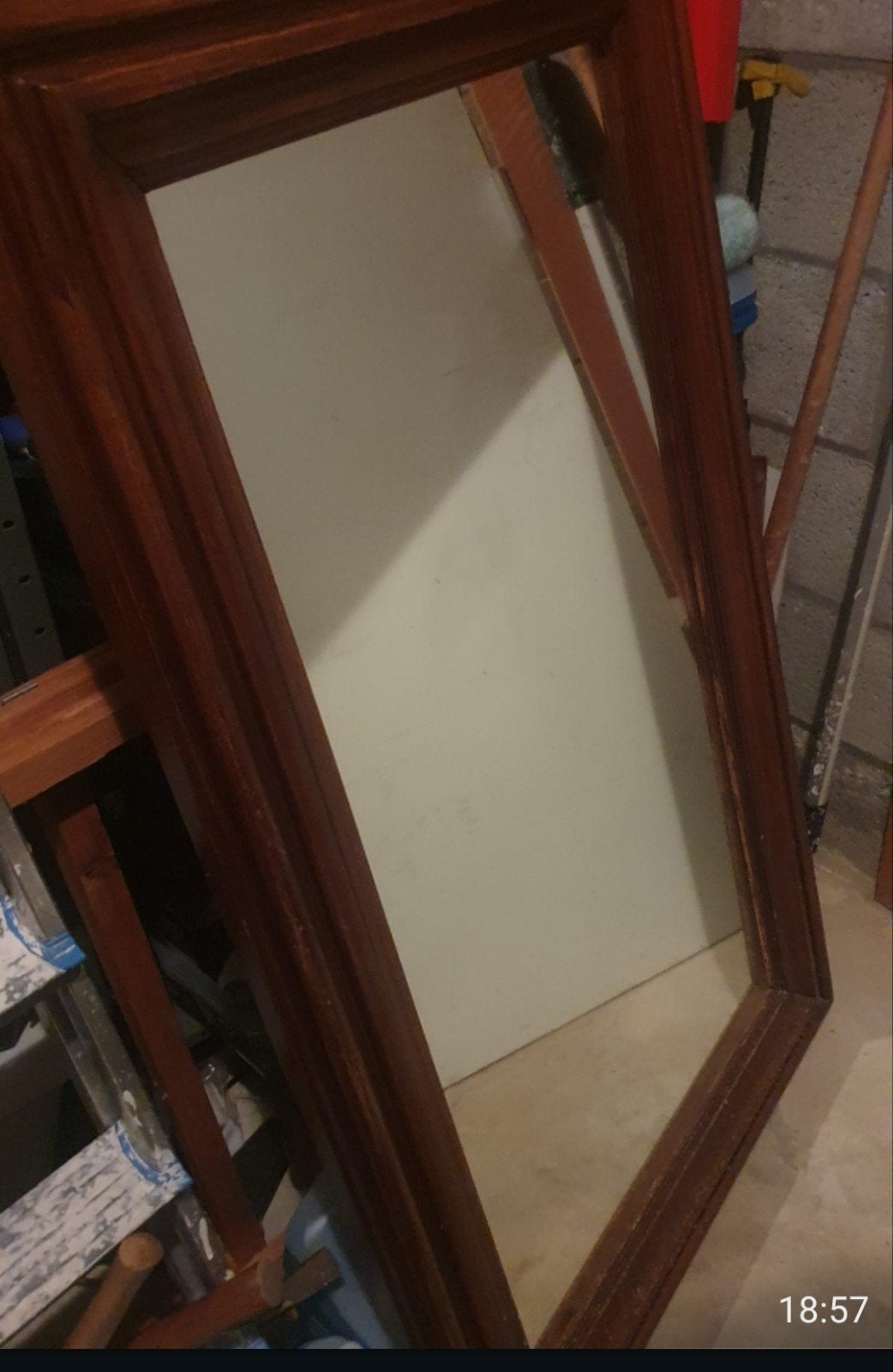 oude spiegel van 74 cm op 1m26 cm.
heel zwaar,perfecte staat, Antiek en Kunst, Ophalen