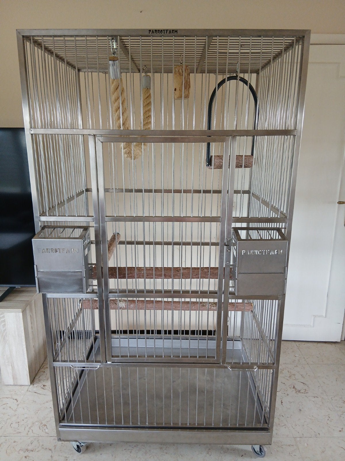 Luxe RVS Papegaaienkooi Parrotfarm - Onverwoestbaar, Enlèvement, Utilisé, Accessoires pour cage