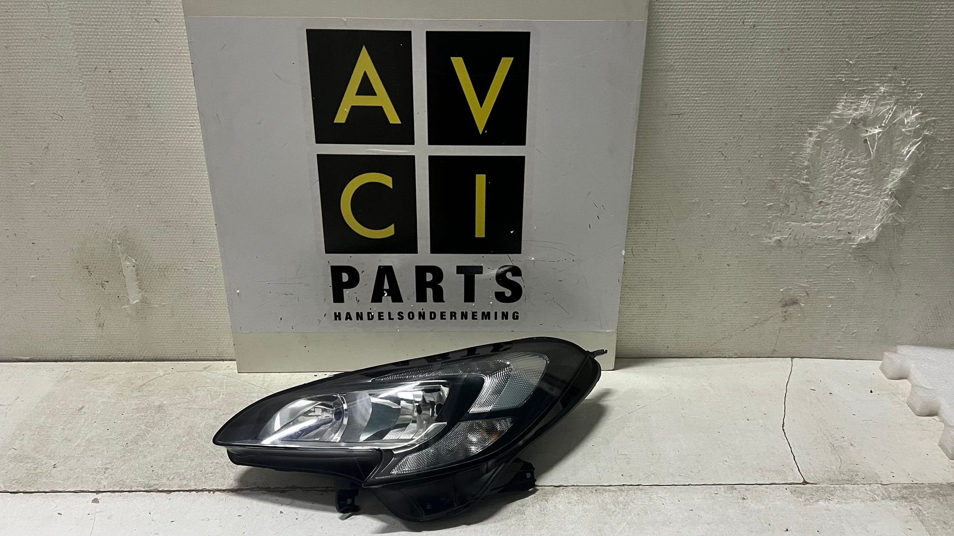 Koplamp Opel Corsa E Led 1EF011830 Origineel links, Gebruikt, -, -, Opel