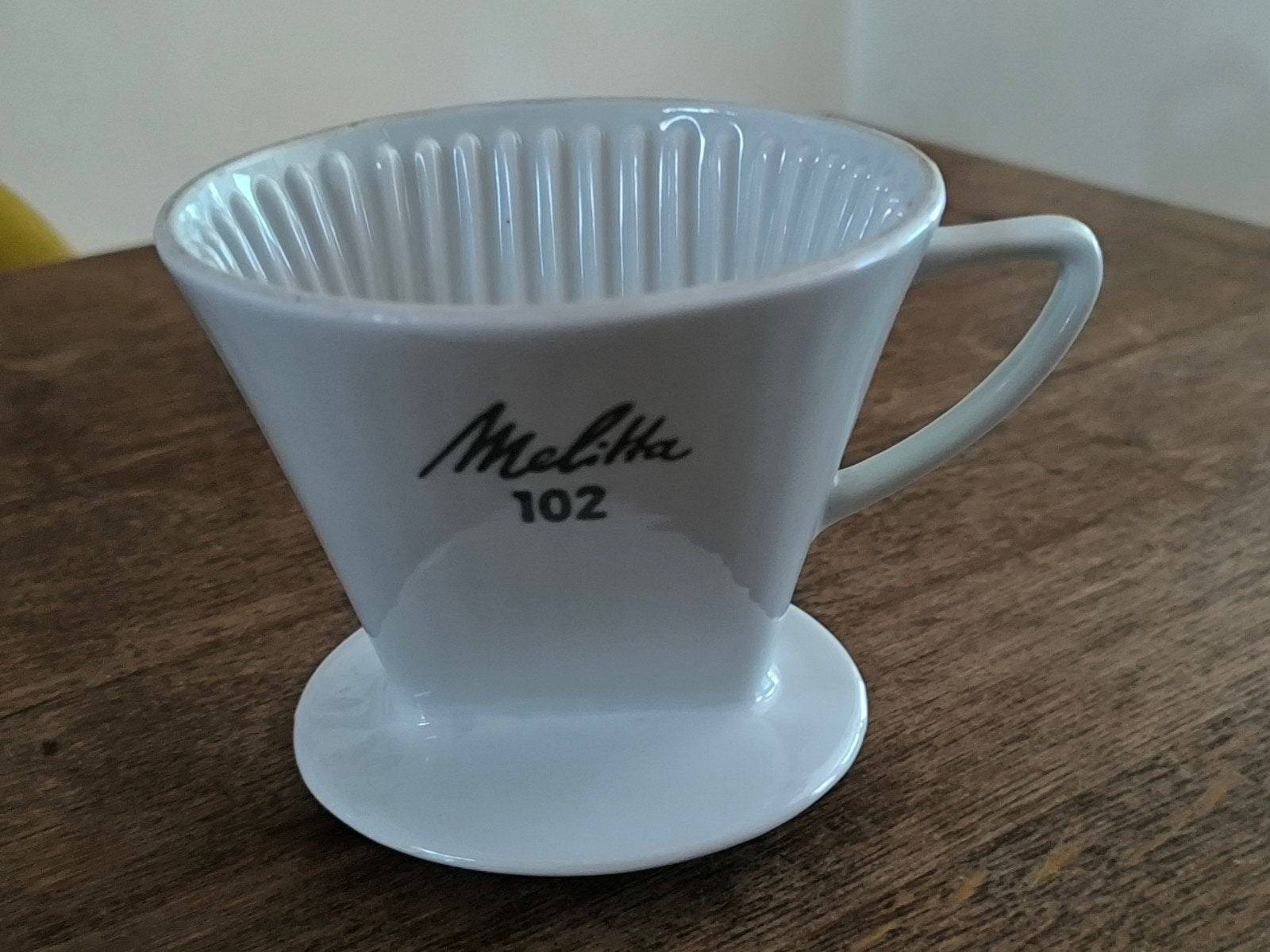 Porseleinen koffiefilter Melitta 102, Huis en Inrichting, Ophalen of Verzenden, Porselein