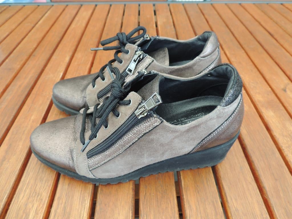 Damesschoen - Annalina - 37, Schoenen met lage hakken, Bruin, Ophalen of Verzenden, Zo goed als nieuw