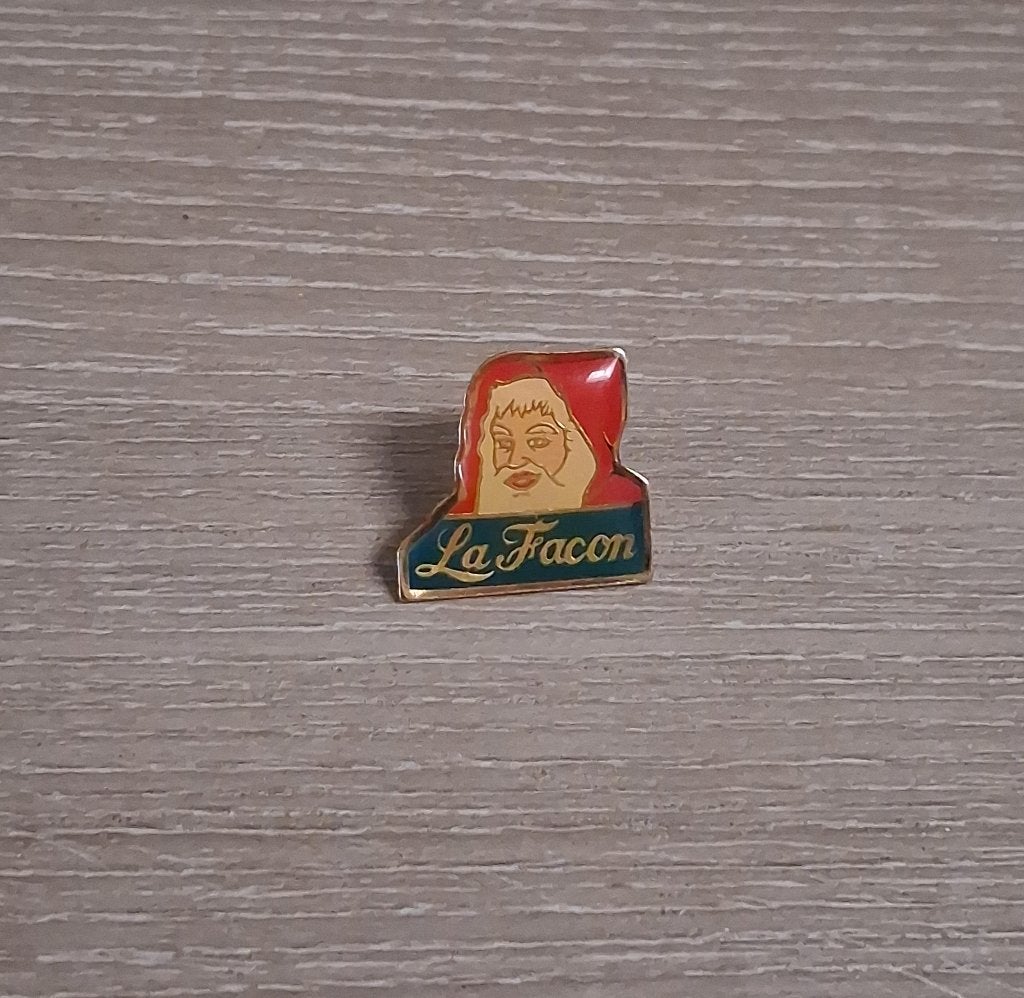 PIN - LA FACON - BIER - BIÈRE - BEER, Verzamelen, Verzenden, Gebruikt, Merk, Speldje of Pin