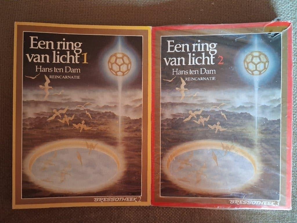 EEN RING VAN LICHT 1 + 2 - HANS TEN DAM - REÏNCARNATIE, Boeken, Ophalen of Verzenden