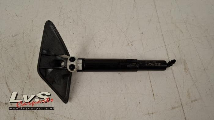 Koplamp Sproeier van een Nissan Qashqai, Gebruikt, -, -, Ophalen of Verzenden