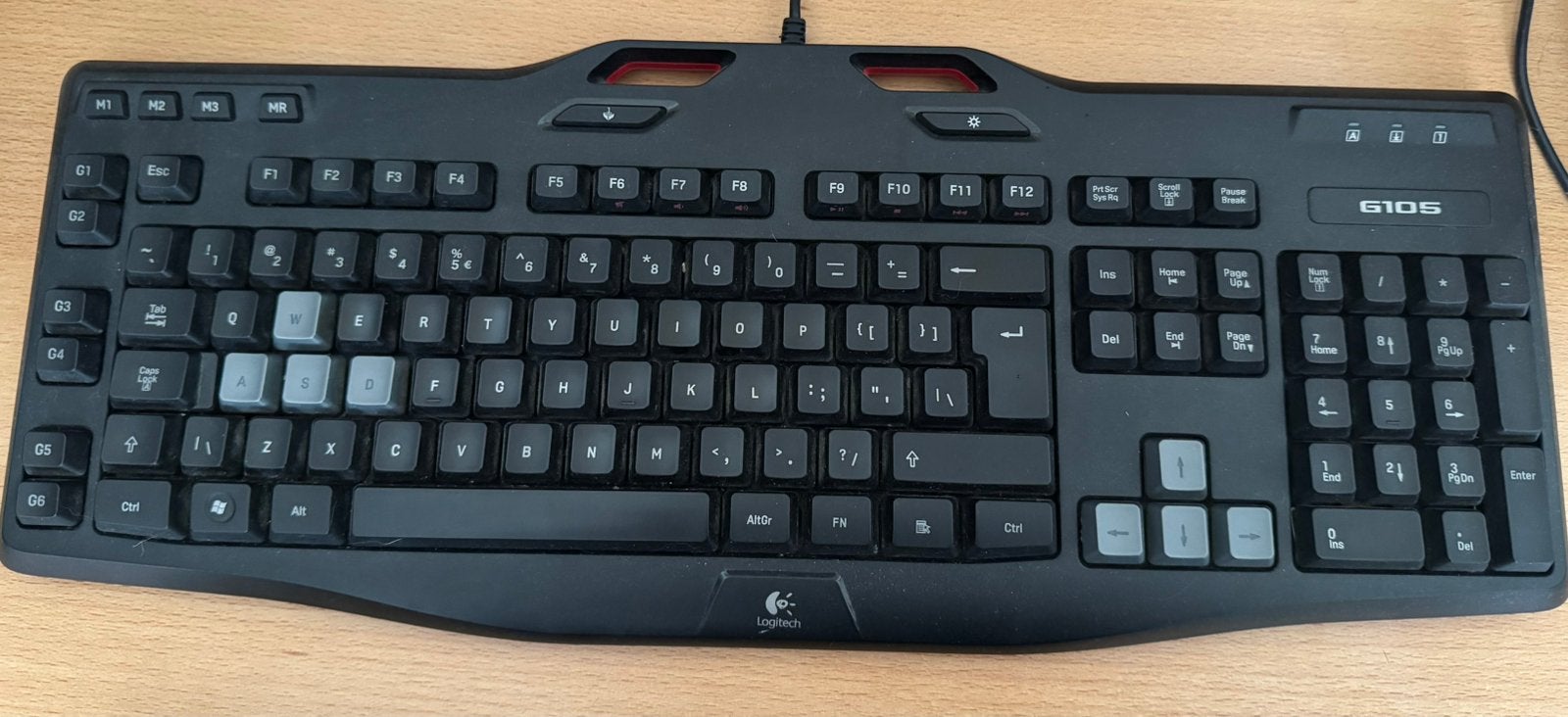 Logitech G105 QWERTY, Computers en Software, Toetsenborden, Ophalen of Verzenden, Qwerty, Zo goed als nieuw, Gaming toetsenbord
