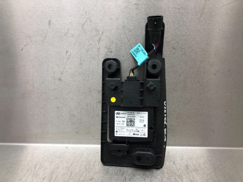 ACC SENSOR Kia Stonic (YB) (01-2017/-) (|99150H8300|), Gebruikt, Kia
