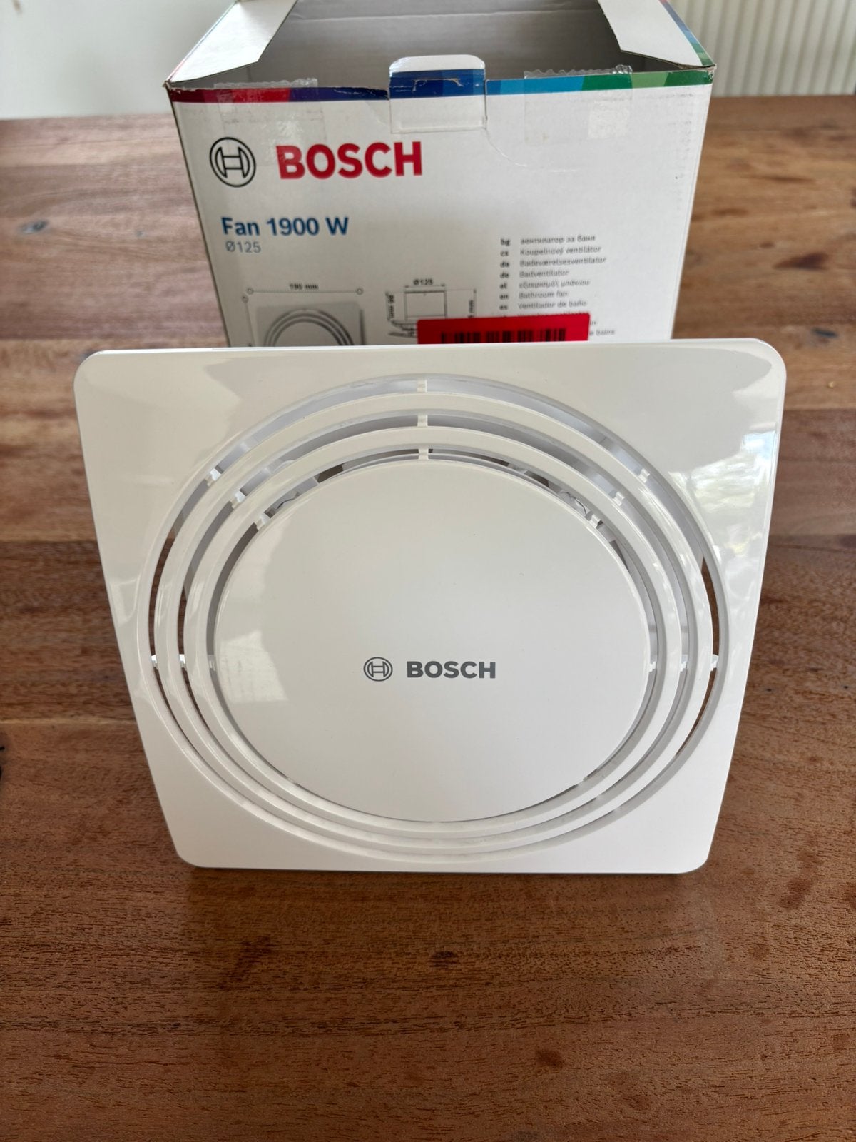 Ventilateur salle de bain Bosch - 125mm, Bricolage & Construction, Ventilation & Extraction, Enlèvement ou Envoi, Comme neuf, Ventilateur