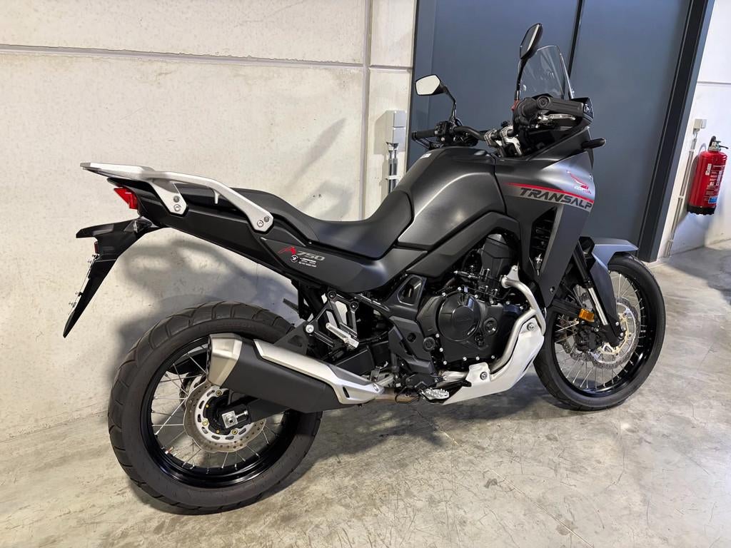 Honda XL 750 Transalp in nieuwstaat met rally pack, 750 cc, Bedrijf, Meer dan 35 kW, Overig