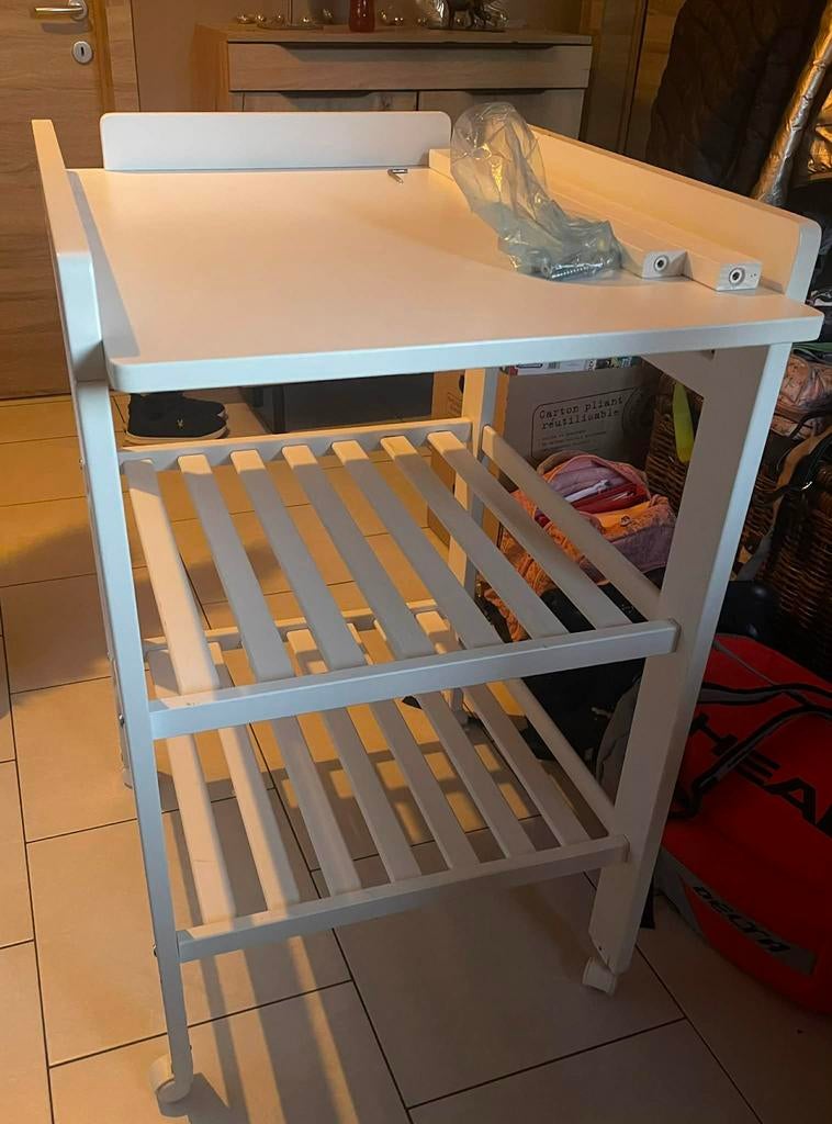 Table à langer bébé, Enlèvement, Comme neuf