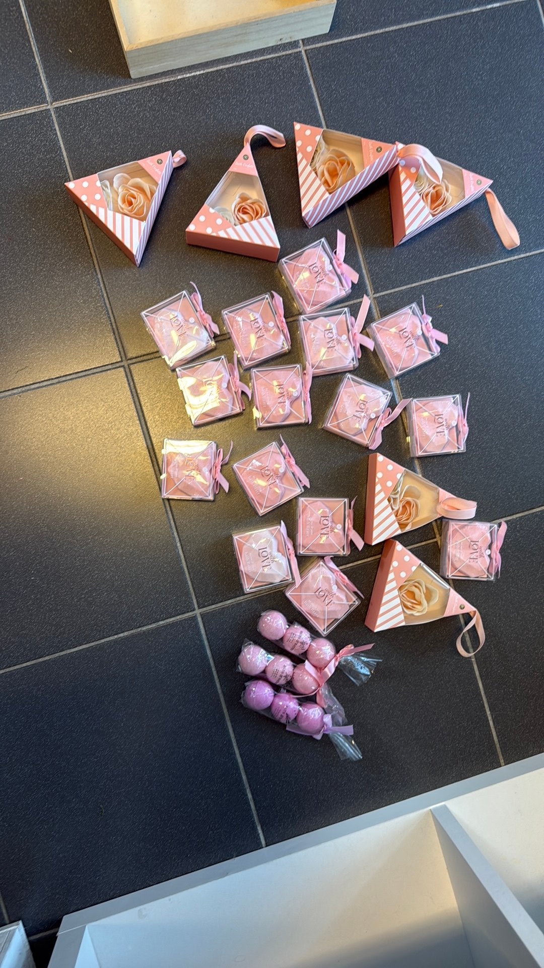 Badbruisballen en badroosjes, Huis en Inrichting, Ophalen