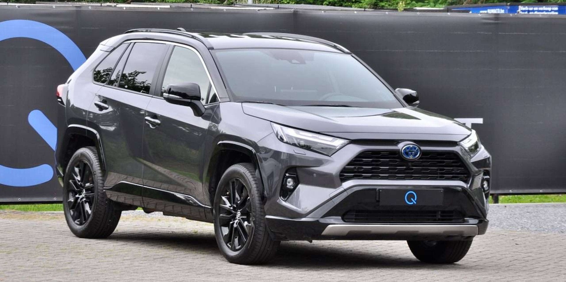 Toyota RAV 4 STYLE APPLE CARPLAY JBL SOUND 360 CAMERA, Achat, 2487 cm³, Entreprise, Noir