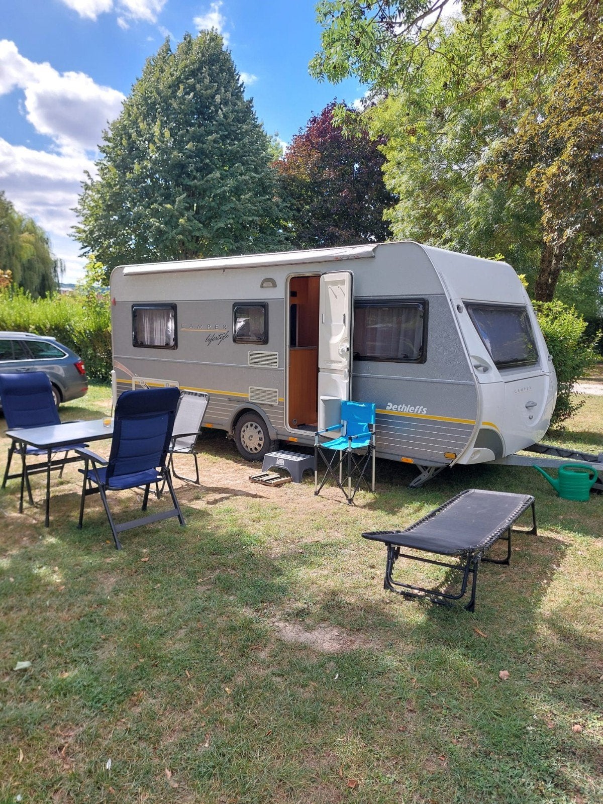 Dethleffs met enkele bedden of XXL Kingsizebed!!, Caravans en Kamperen, Caravans, Particulier, Dethleffs
