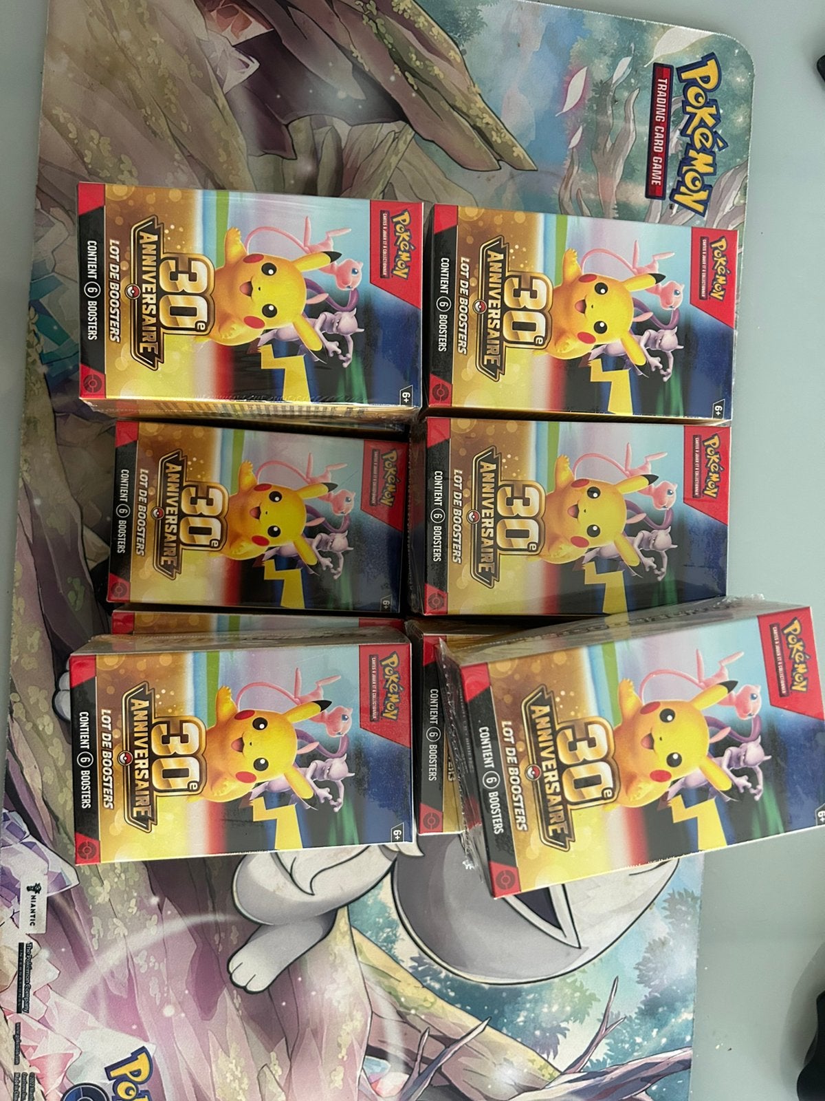 Pokemon 30e célébration boite de booster FR, Enlèvement ou Envoi, Comme neuf, Booster box, Foil