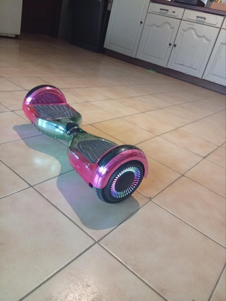 Hoverboard met lader voor €50, Enlèvement