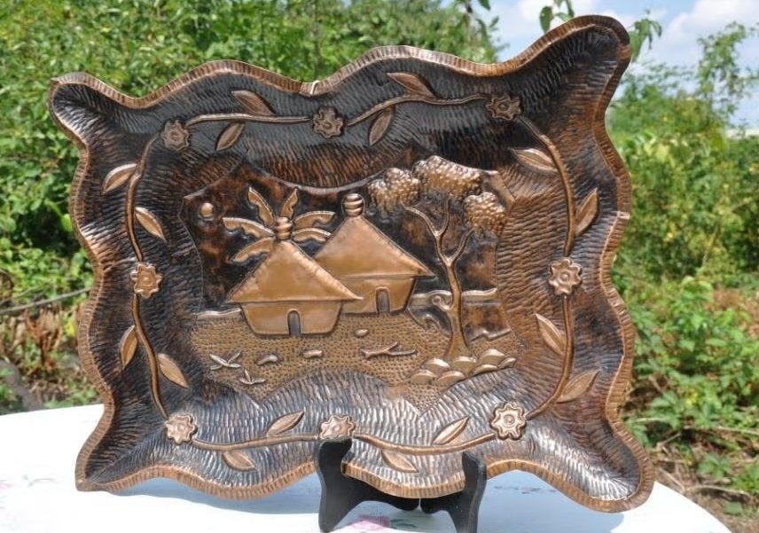 § tableau en cuivre repoussé decor africain, Ophalen of Verzenden, Koper