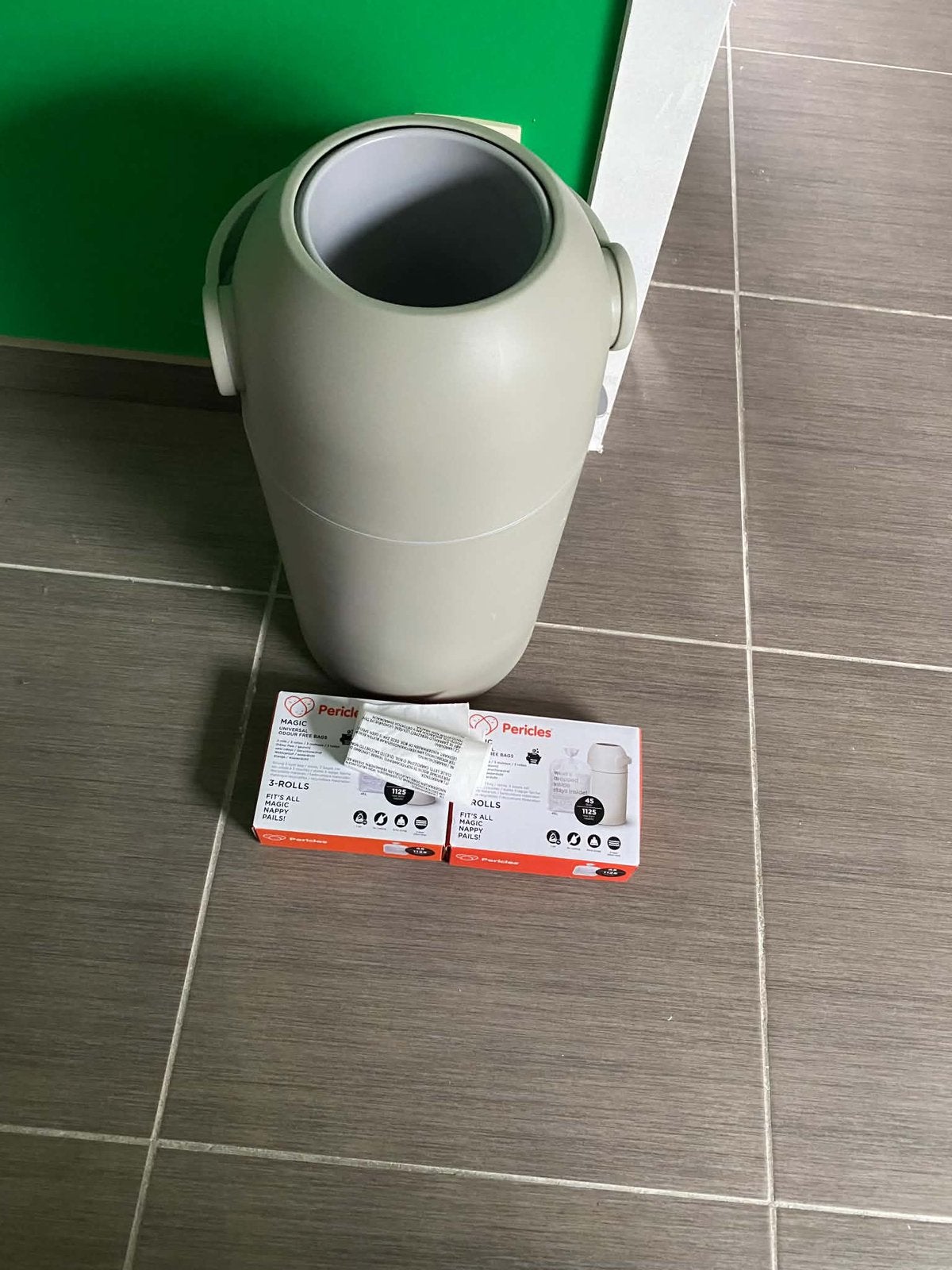 Pamper vuilbak groen te koop, Kinderen en Baby's, Ophalen, Zo goed als nieuw