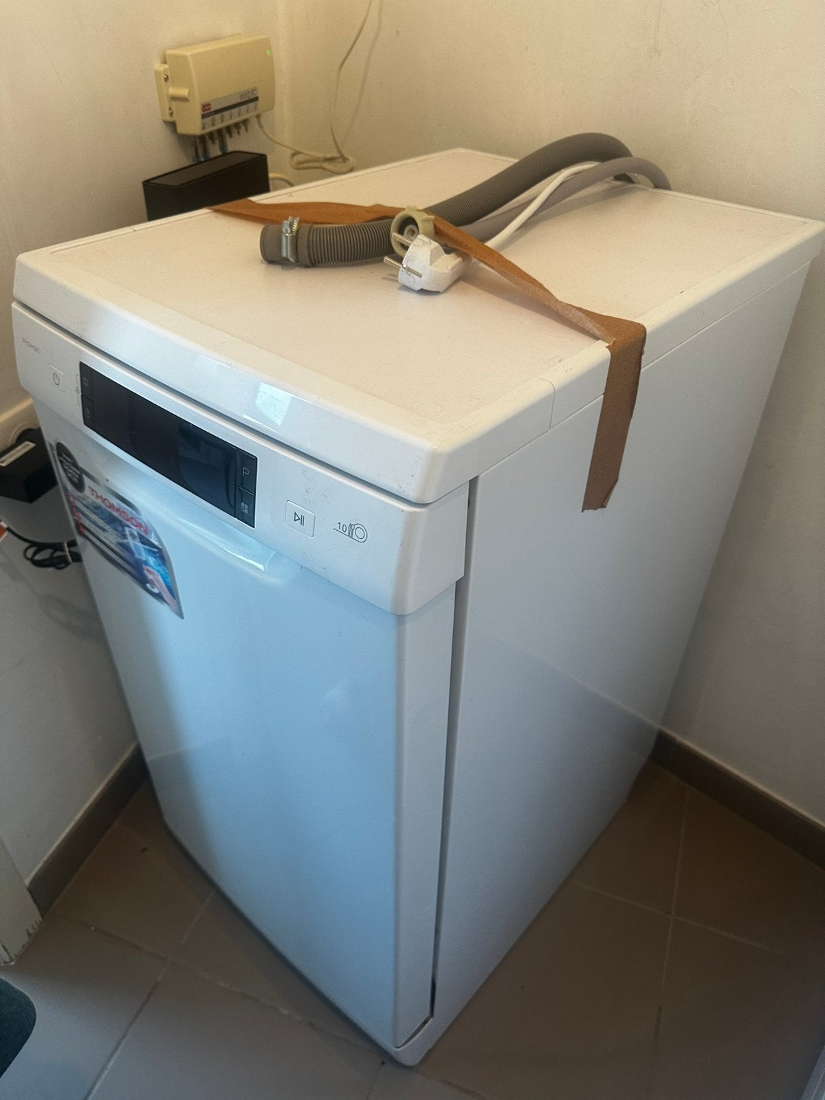 Lave-vaisselle Thomson 10 couverts blanc – Bon état, Electroménager, Programme éco, 85 à 90 cm, Comme neuf, Enlèvement
