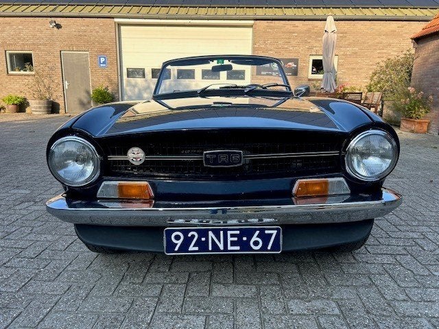 Triumph TR6 PI, 150 BHP, Auto's, 2500 cc, Cabriolet, Blauw, Open dak