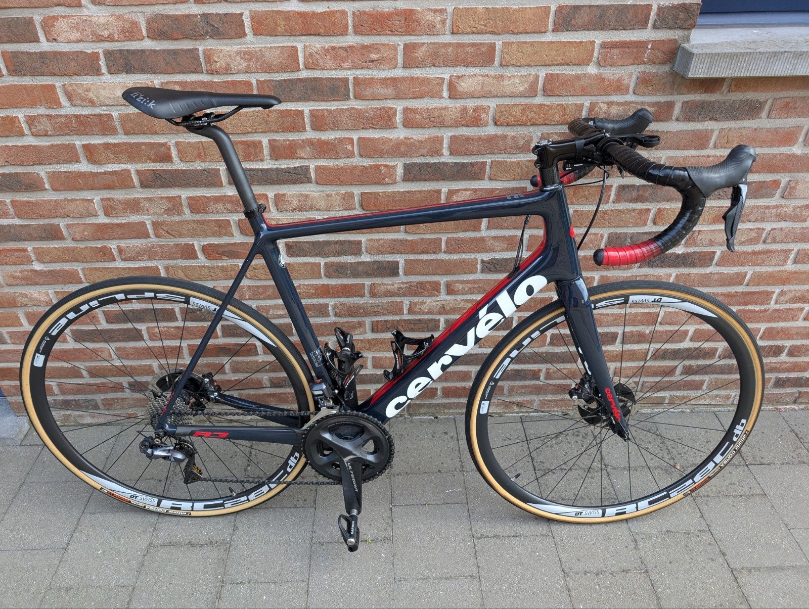 Cervélo R3 Disc - maat 58 - volledig Ultegra Di2, Carbon, Heren, 57 tot 61 cm, Meer dan 20 versnellingen