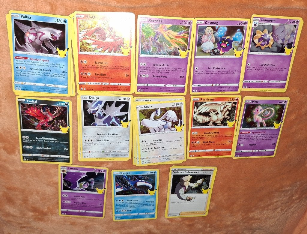 Celebrations Pokémon kaarten te ruil., Enlèvement ou Envoi, Comme neuf, Plusieurs cartes, Foil