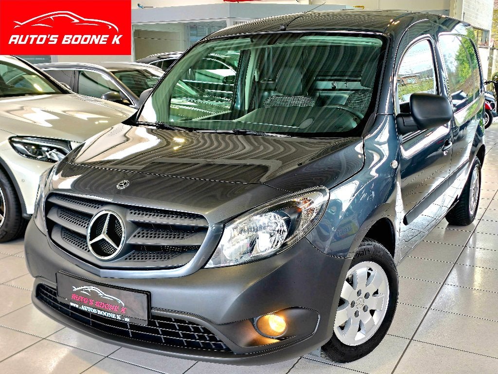 Mercedes-Benz Citan / Met kasten / Navigatie / Airco / Euro6, Auto's, Voorwielaandrijving, Stof, Euro 6, 4 cilinders