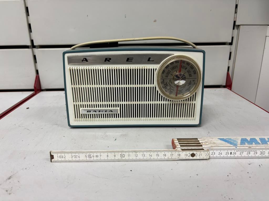 AREL Bahia Radio - Belgische transistor 60s — Retro Decor, Audio, Tv en Foto, Radio's, Gebruikt, Radio, Ophalen of Verzenden