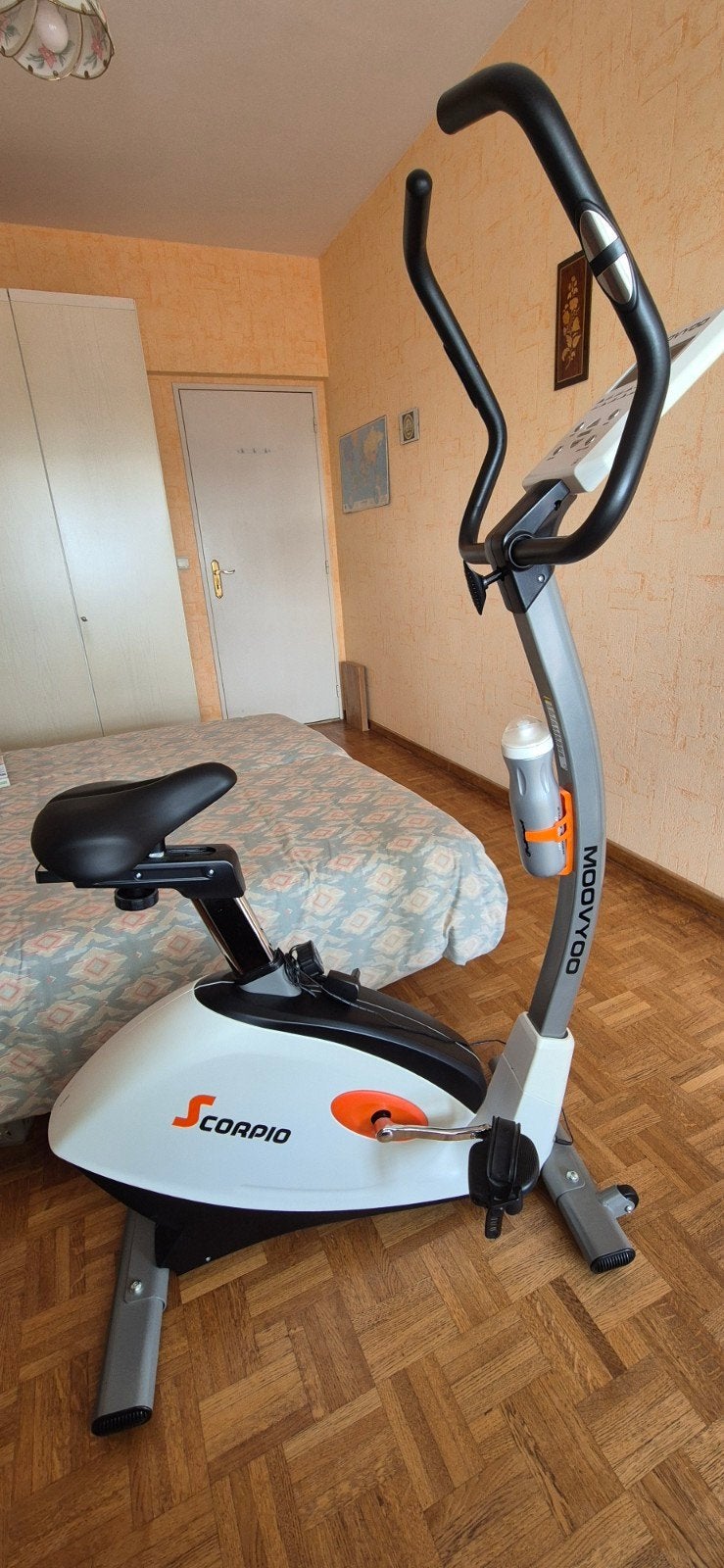 Vélo d'appartement Moovyoo Scorpio, Enlèvement, Comme neuf, Vélo d'appartement