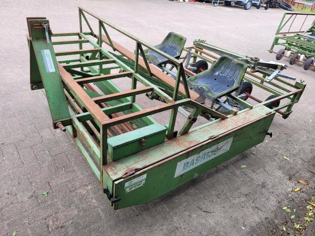 Basrijs perspot plantmachine, Ophalen, Gebruikt