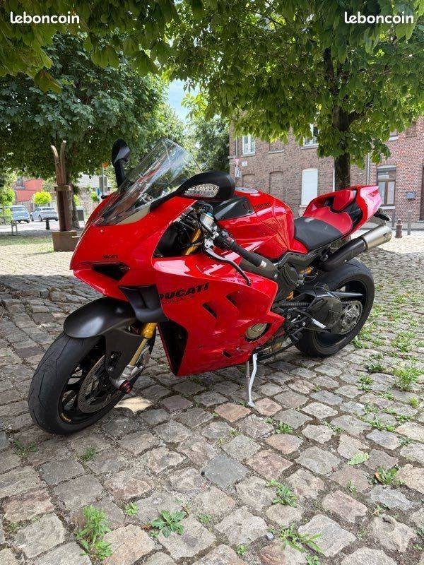 Ducati panigale v4 s, Motoren, Motoren | Ducati, Occasion, 4 cilinders, Motorrijbewijs A, Super Sport