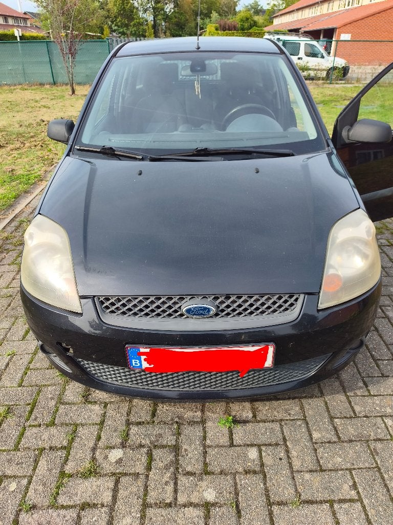 Ford fiesta, Auto's, Ford, Voorwielaandrijving, Stof, Zwart, 4 cilinders