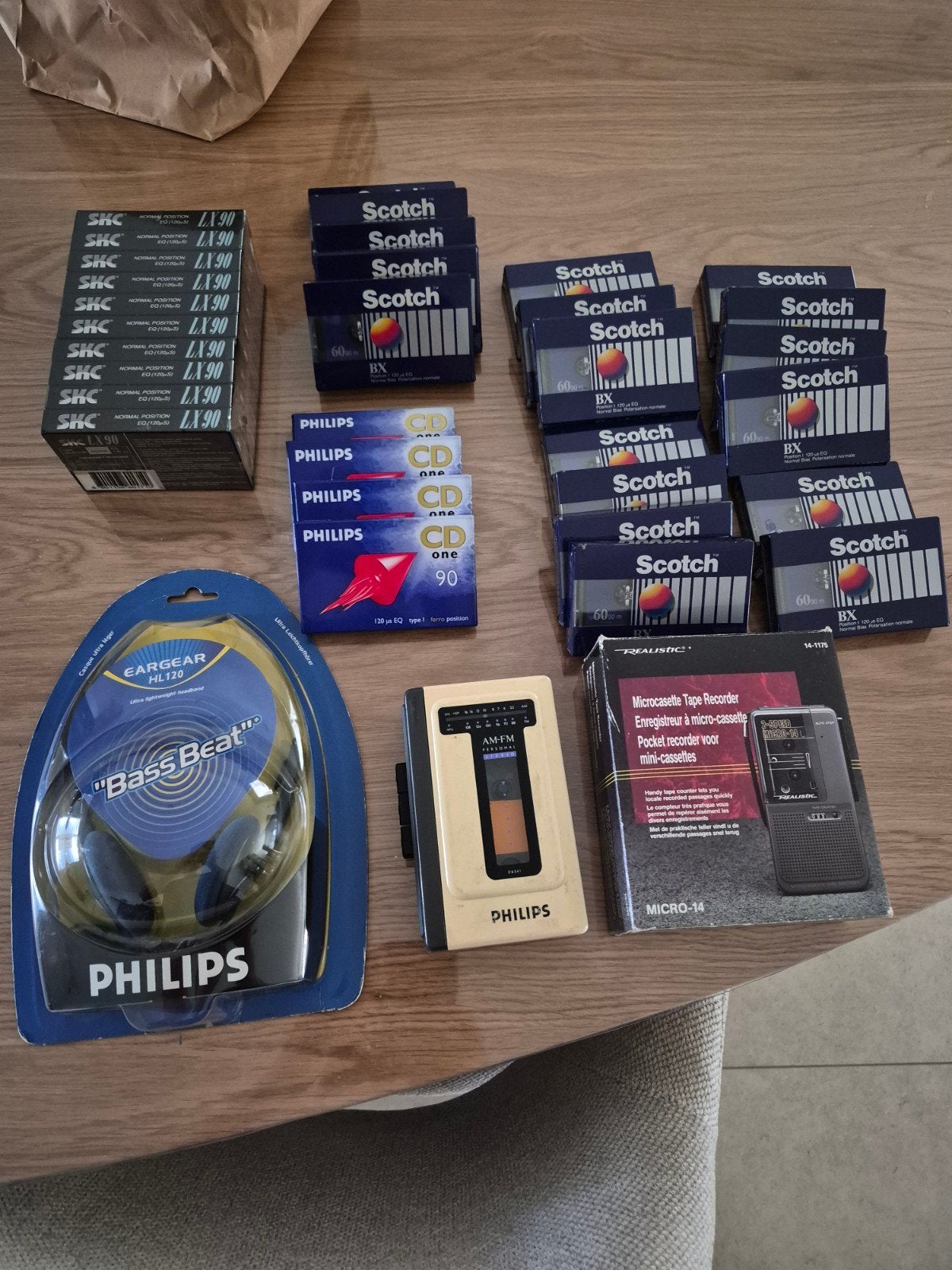 Philips Walkman - casque - magnétophone à microcassettes, TV, Hi-fi & Vidéo, Walkman, Discman & Lecteurs de MiniDisc, Walkman ou Baladeur