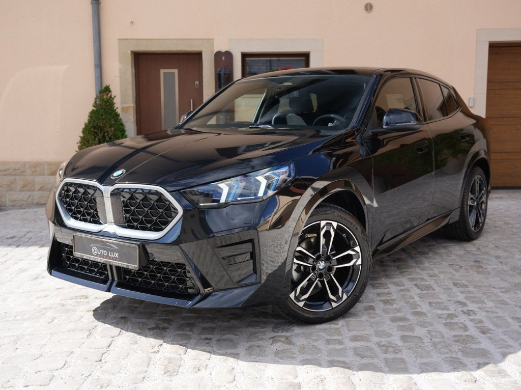 BMW X2 xDrive20d M Sport/Pano/Attelage/SiègesÉlec/360/Harman, Autos, 1780 kg, Entreprise, 2000 kg, Noir