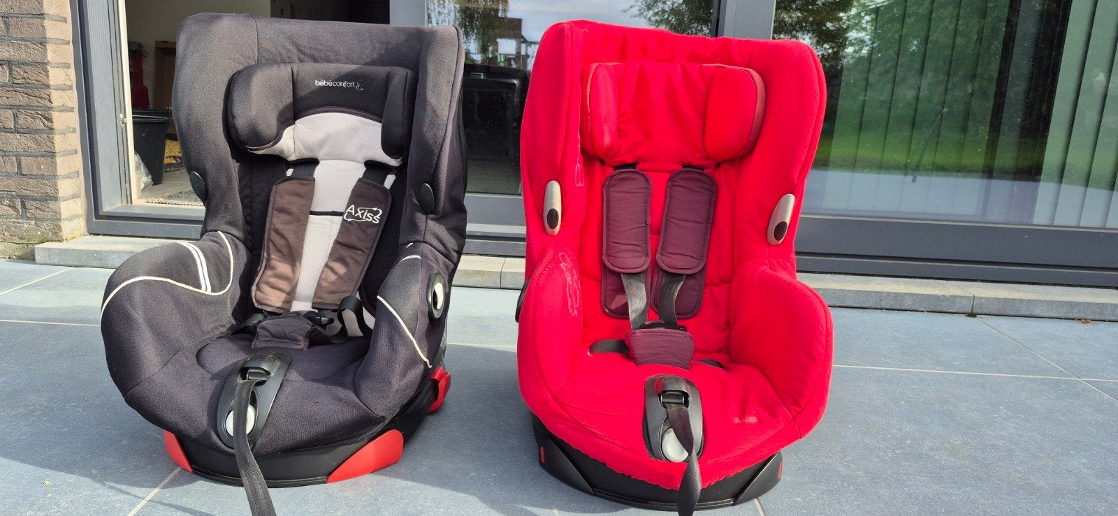 2 autostoelen 9-18kg, Ophalen, 9 t/m 18 kg, Slaapstand, Maxi-Cosi