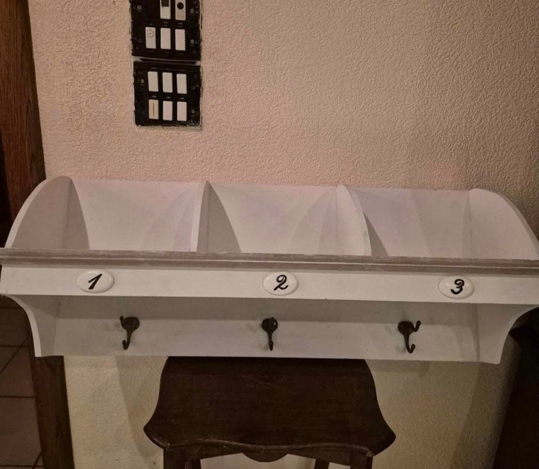 Rustieke houten kapstok, Huis en Inrichting, Woonaccessoires | Kapstokken, Ophalen