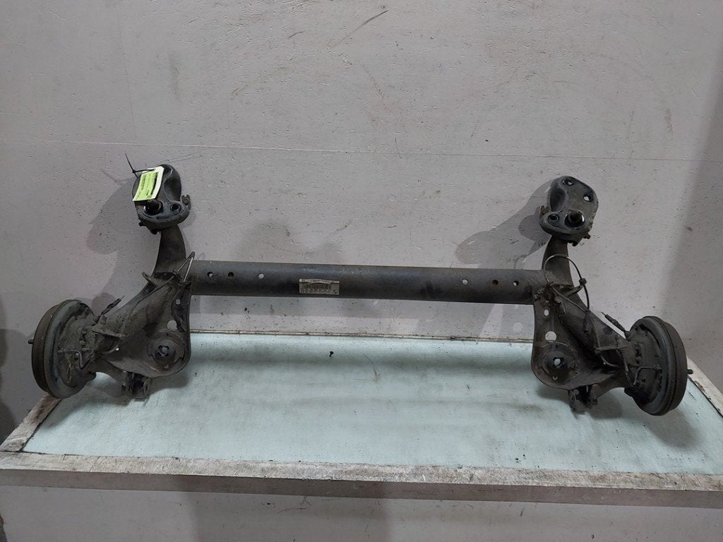 ACHTERAS VWA Ford Fiesta 6 (JA8) (01-2008/01-2018), Auto-onderdelen, Remmen en Aandrijving, Ford, Gebruikt