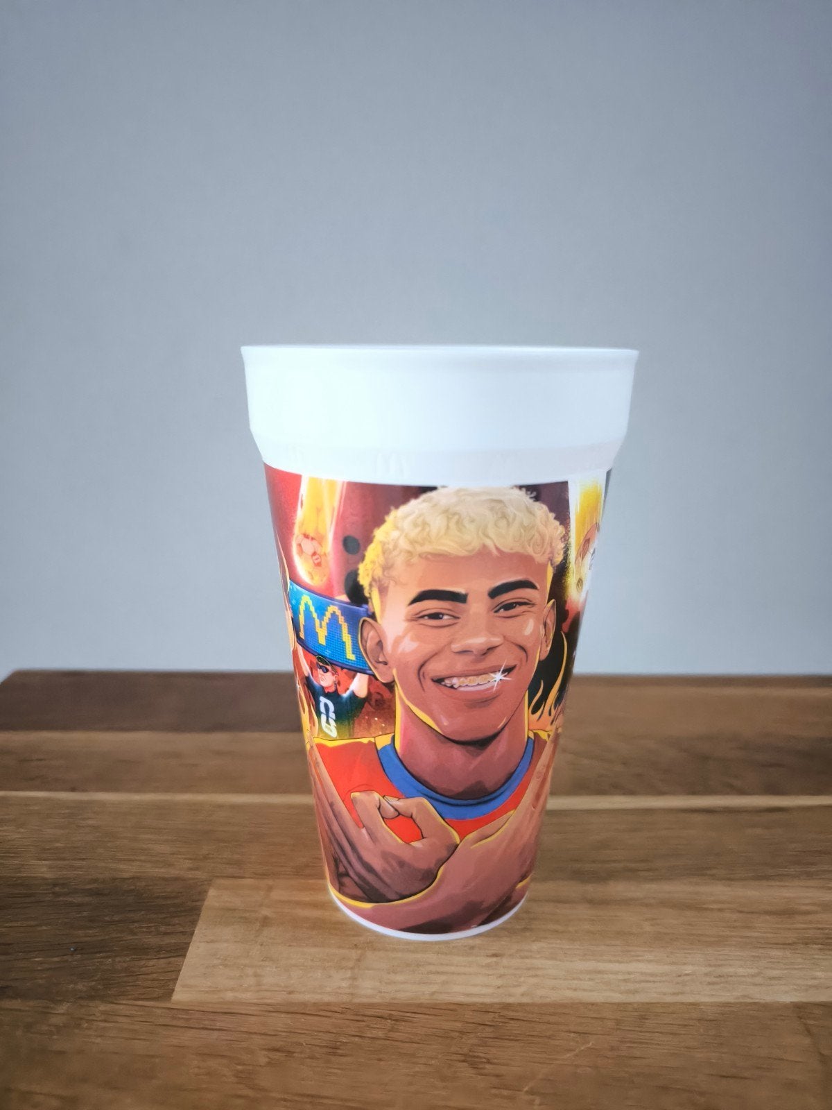 McDonald's Lamine Yamal-beker (ruil voor Ronaldinho), Nieuw, Frisdrankglas