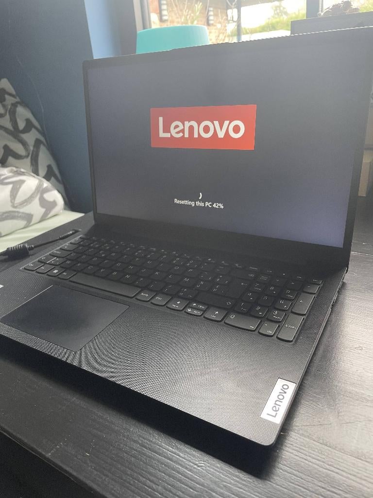 Ordinateur portable Lenovo V15 G4 IRU, 256 GB, Enlèvement ou Envoi, 8 GB, Utilisé