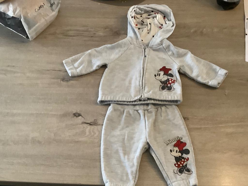 Disney Minnie Mouse baby 2 delig setje (Maat 62), Meisje, Disney-Primark, Ophalen of Verzenden, Zo goed als nieuw