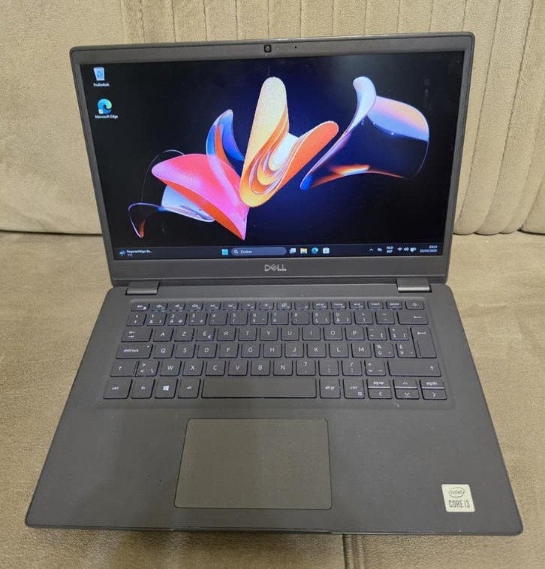 Dell 14" Laptop – i3, 8GB RAM, 128GB SSD, Windows 11 Pro, Computers en Software, Laptop-opladers, Ophalen