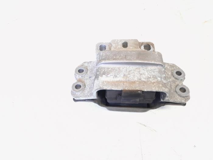Support boîte de vitesse d'un Volkswagen Golf, Autos : Pièces & Accessoires, Volkswagen, -, 3 mois de garantie, Utilisé