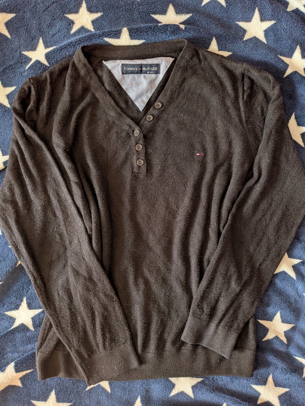 Pull noir henley Tommy Hilfiger | taille S, Enlèvement ou Envoi, Tommy Hilfiger, Porté, Taille 46 (S) ou plus petite