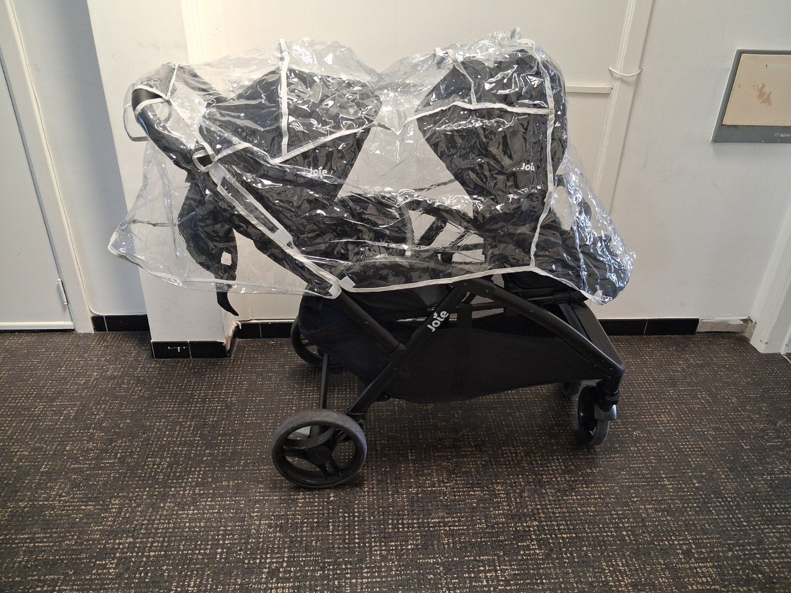 Kinderwagen tweeling merk joie, Enfants & Bébés, Buggys, Enlèvement ou Envoi