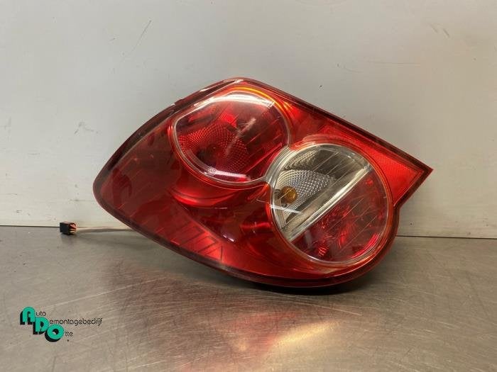 Achterlicht links van een Chevrolet Aveo (Aveo 11-), Auto-onderdelen, Gebruikt, -, Ophalen of Verzenden, -